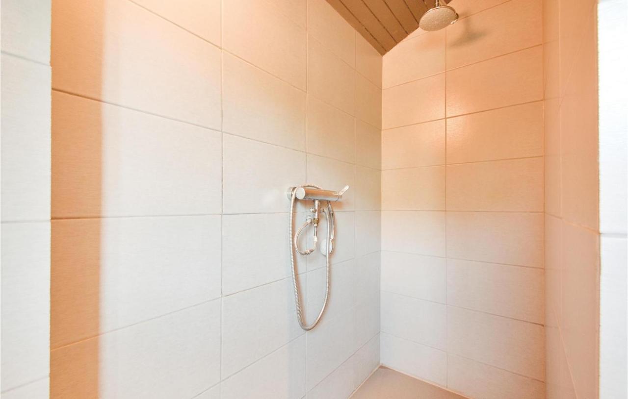 Lovely Home In Charritte De Bas With Wifi Exterior foto